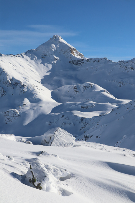 Montagne ski randonnée neige Illhorn Suisse Valais
