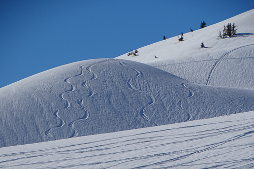 Montagne ski randonnée neige La Fava Suisse Valais
