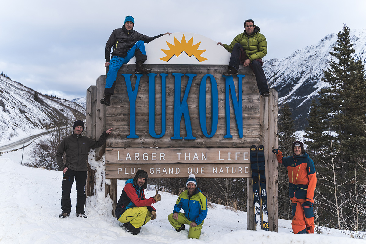 Yukon Canada ski randonnée panneau plus grand que nature