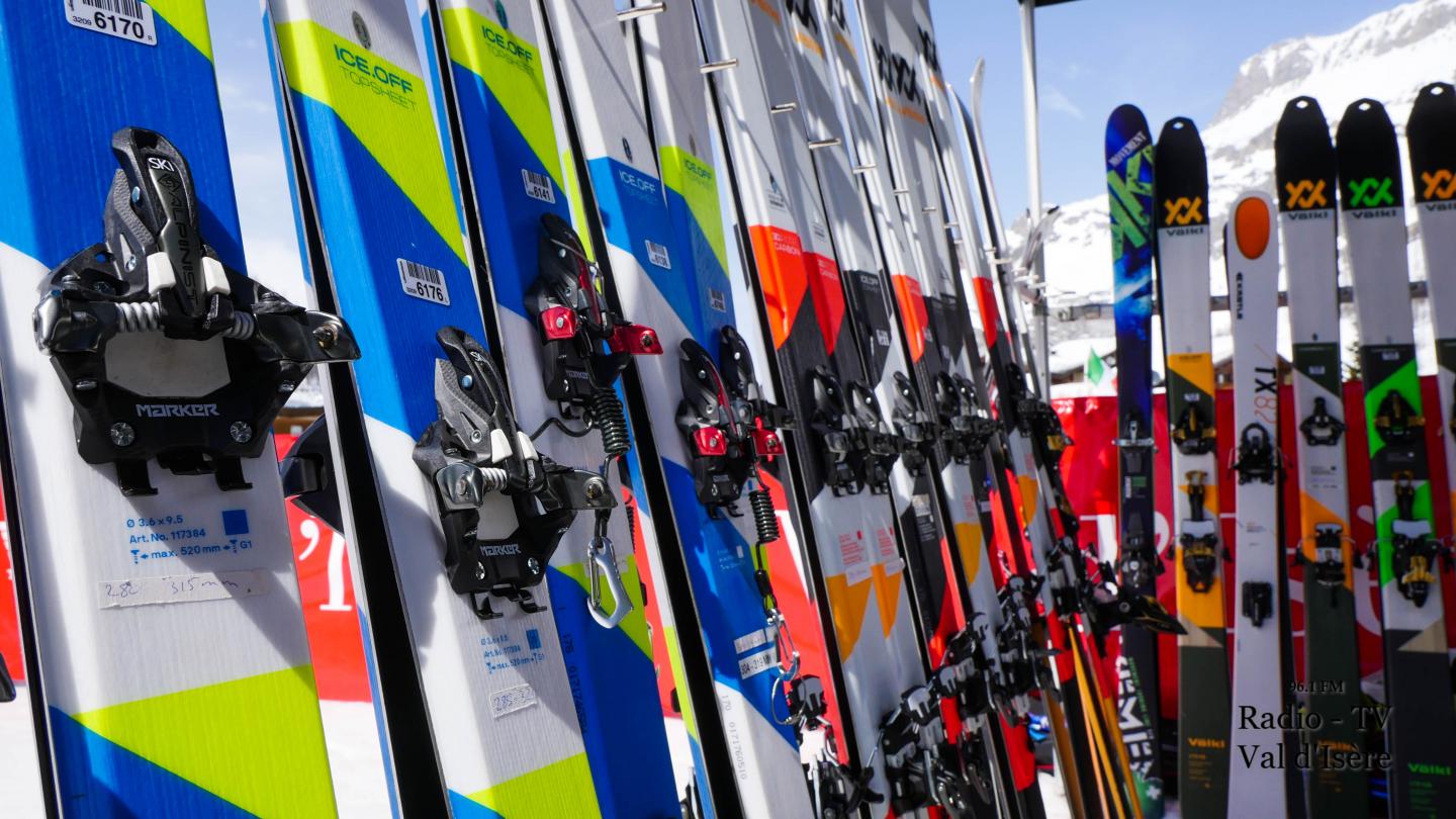 Val d'Isère rendez-vous ski de randonnée initiation matériel skis